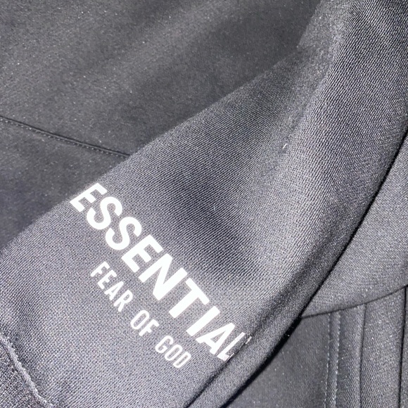 Black Essentials Fear of God Hoodie size medium - Picture 3 of 4